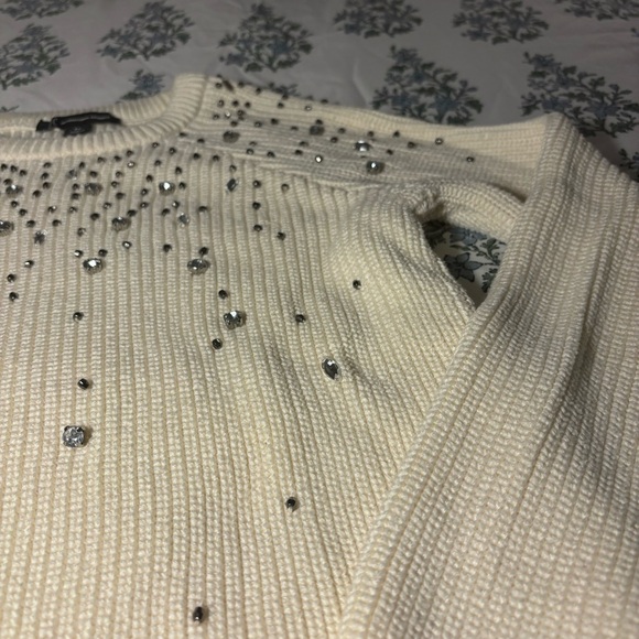 Heavy Knit Rhinestone Cream Sweater - Picture 6 of 8